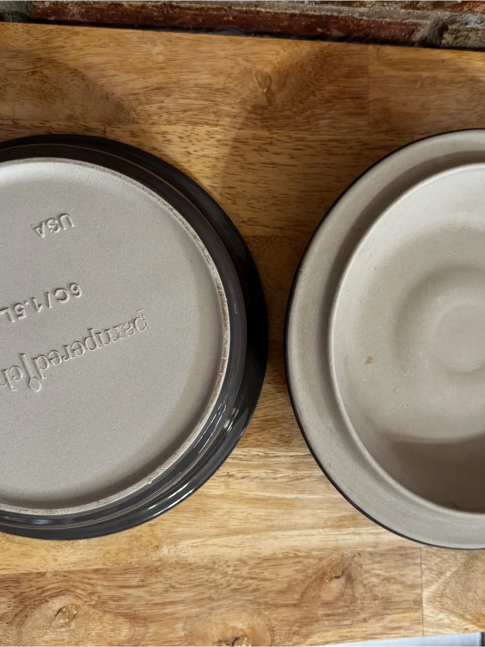 NWOB Pampered Chef 6 cup Gray Stoneware Covered Casserole Dish - Home Kitchen